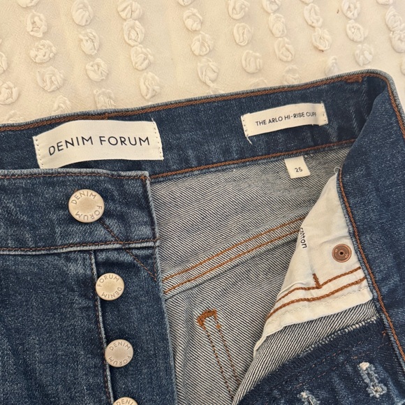 Aritzia Denim Forum Jeans - Picture 2 of 3